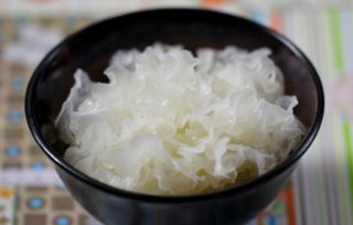 银耳是发物中最大的 银耳去火还是上火