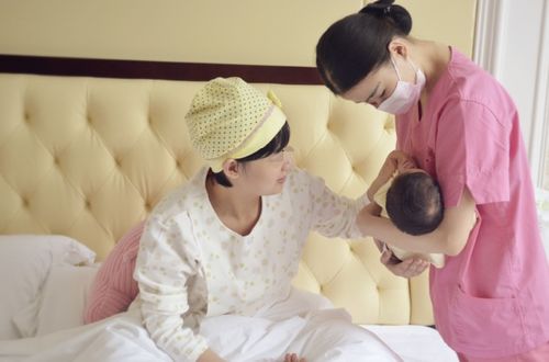 闺蜜坐月子探望送什么 探视坐月子的人忌讳