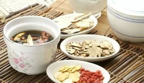 长期喝西洋参黄芪水什么好处 西洋参黄芪一起吃差点死