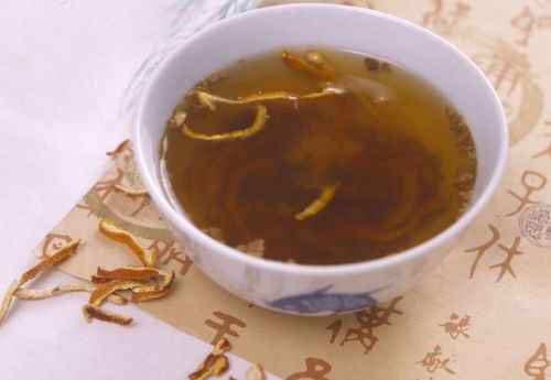 鸡血藤的副作用和危害 鸡血藤泡茶喝有副作用吗