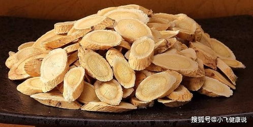 黄芪去火还是上火的 黄芪泡水的副作用太大了