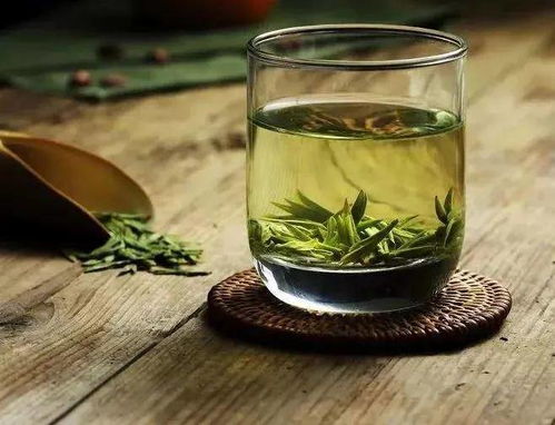 龙井茶是绿茶吗 三种人不能喝龙井茶